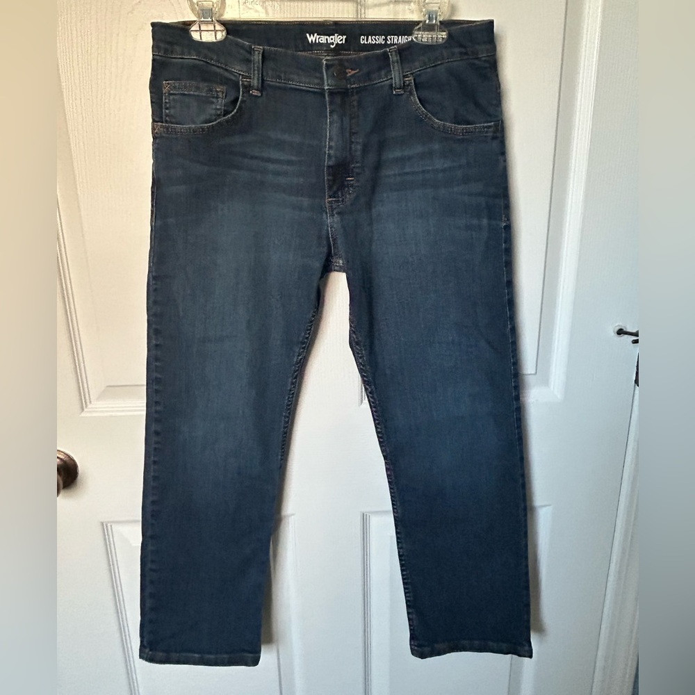 Wrangler Boys Classic Straight Leg Husky Blue Denim Jean Size 14